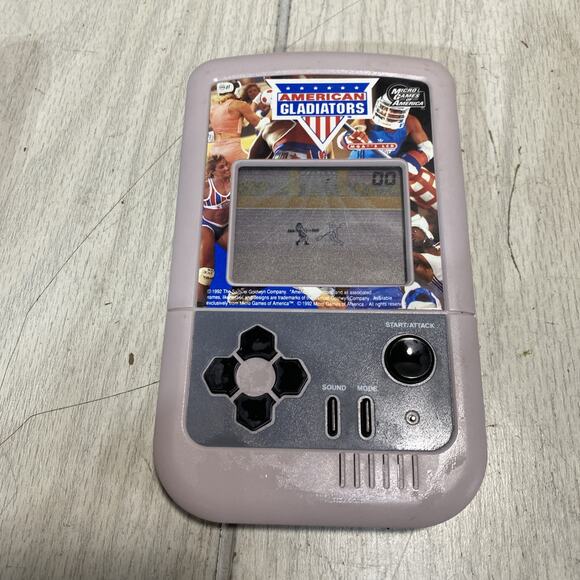 Vtg American gladiators handheld MGA LCD Micro Games USA 1992 Rare Working - Picture 1 of 4
